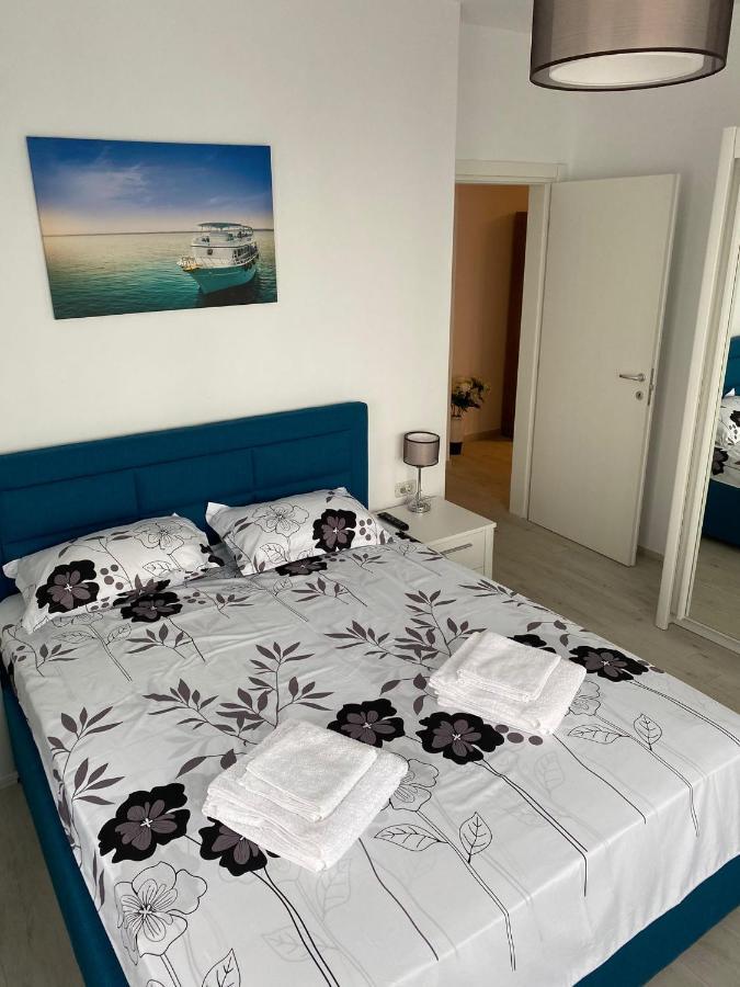 Andi Residence นาโวดาริ ภายนอก รูปภาพ
