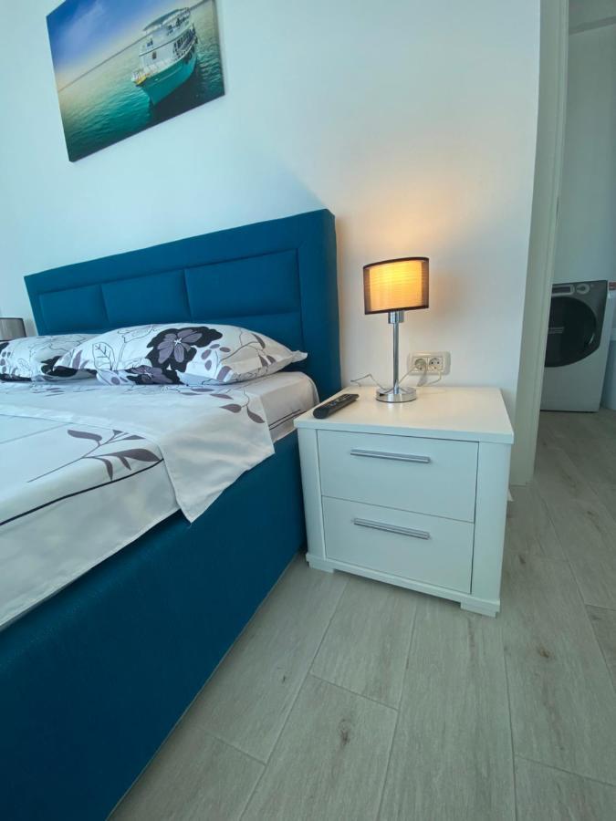Andi Residence นาโวดาริ ภายนอก รูปภาพ